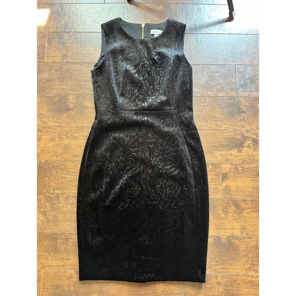 Calvin Klein Black Textured Velvet Sleevelss Princess Seam Sheath Dress Size 10
